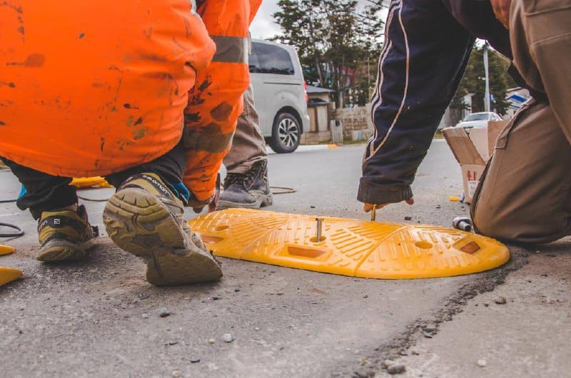 Colocaron reductores de velocidad en la calle Tucumán