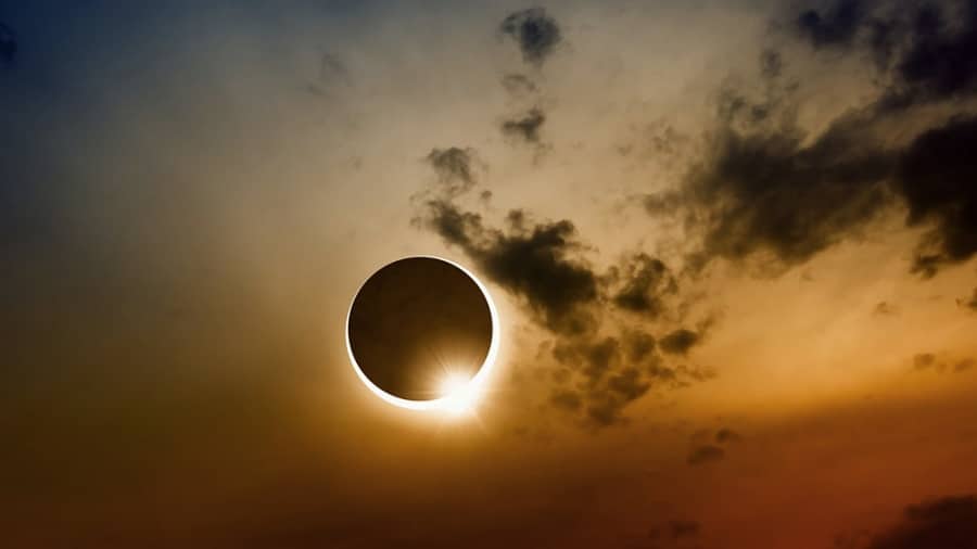 Primer eclipse solar del año