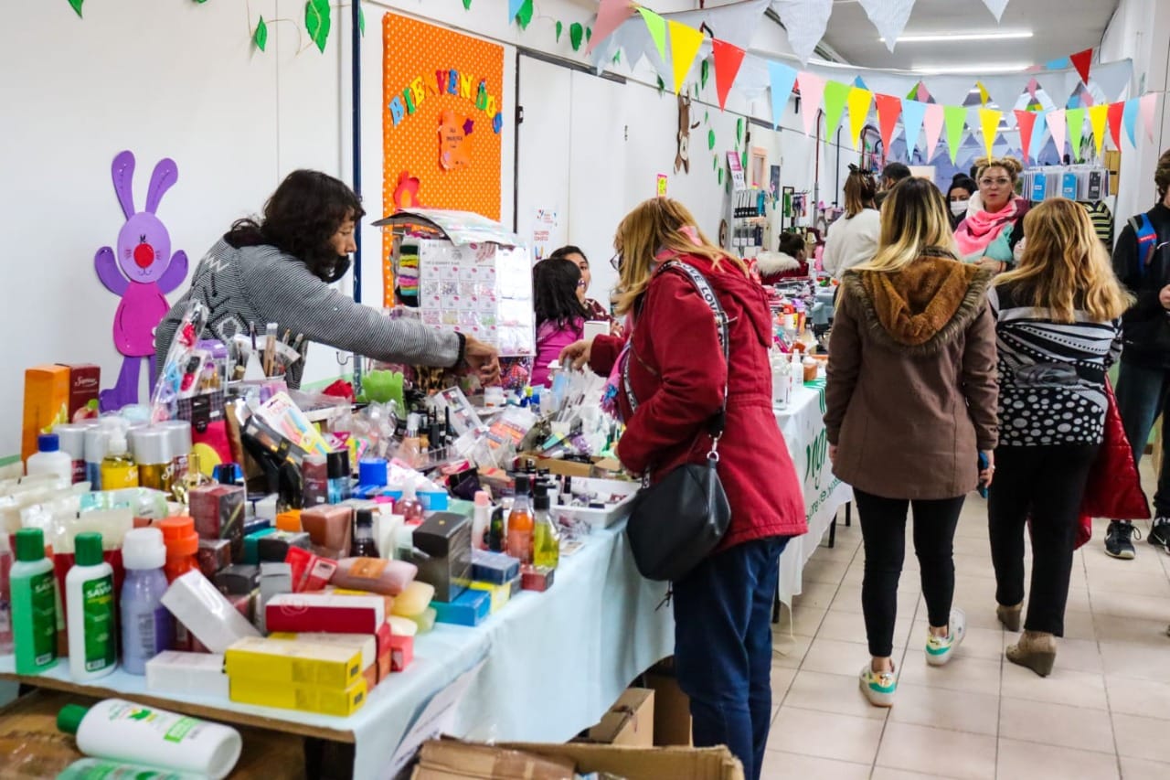 Se realizo una nueva edición de la Feria Popular TDF