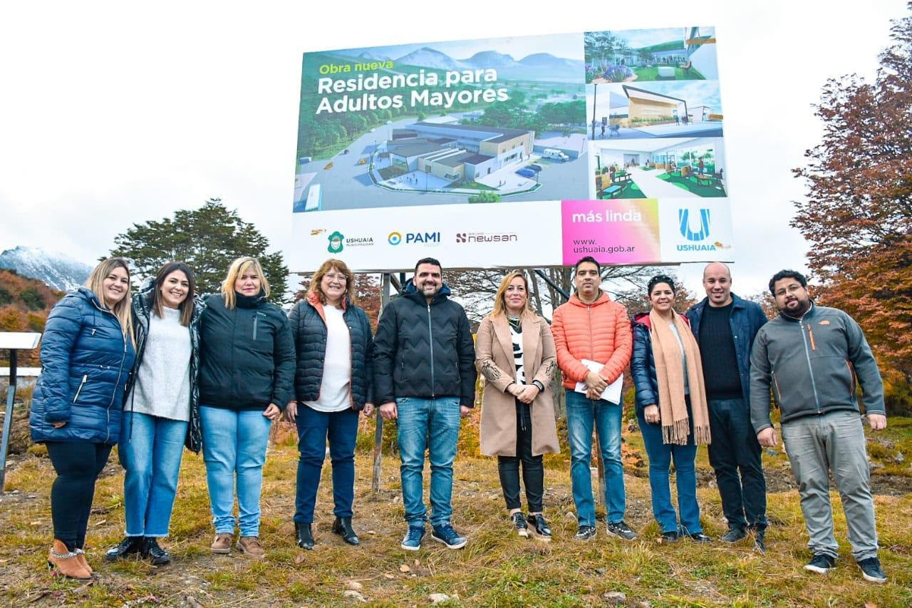 Dan inicio a las obras para la Primera Residencia de Adultos Mayores