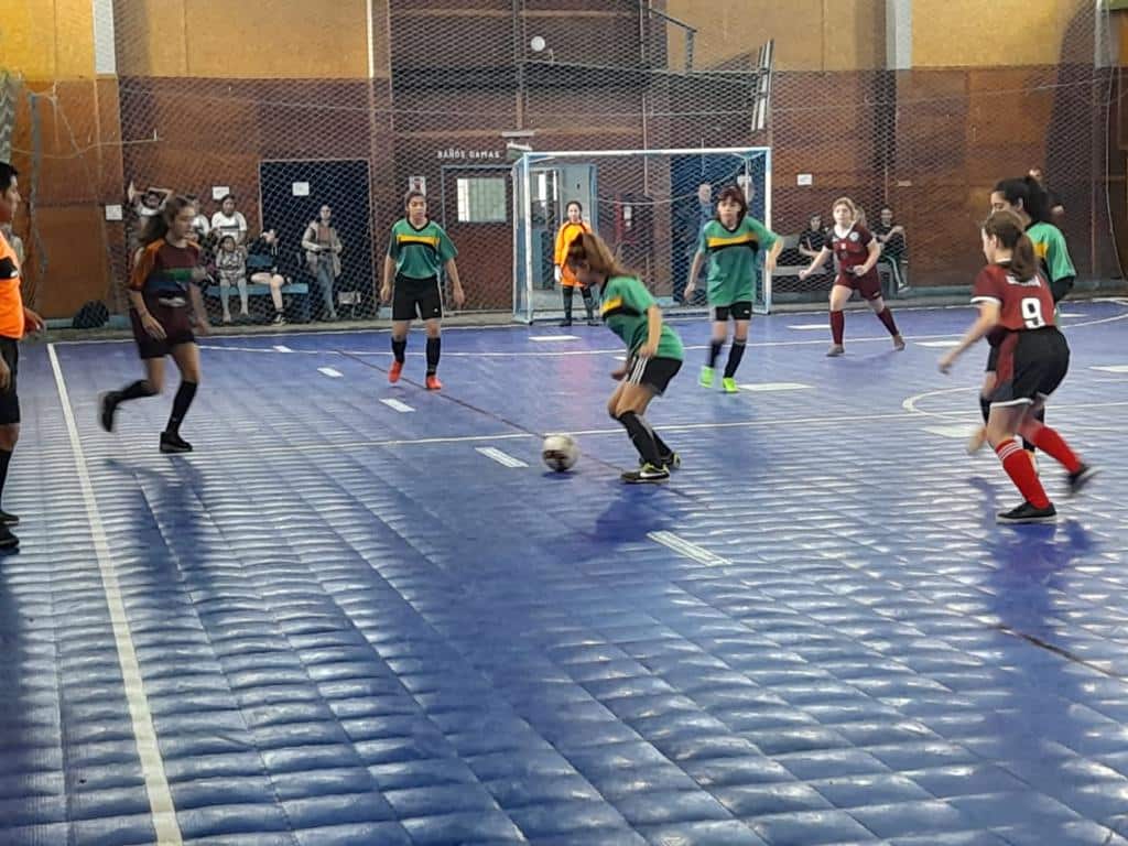 Inició la Liga Municipal de Futsal Femenino