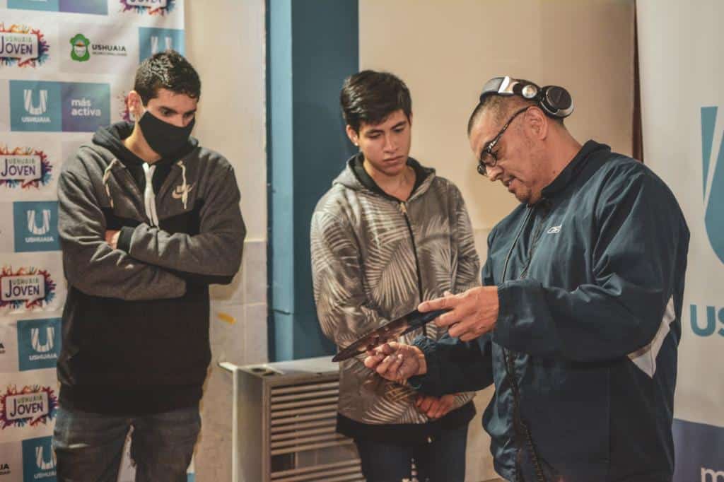Brindarán un taller de operación técnica de radio y auto-operación