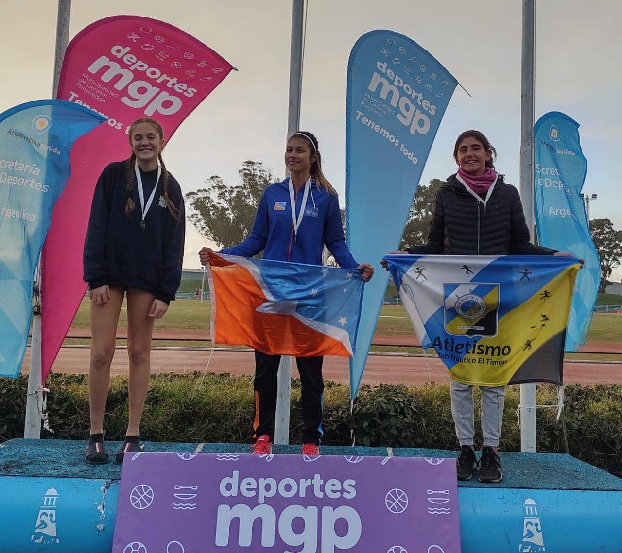 Antonella Ojeda se consagró campeona del Torneo Nacional de Clubes U16 de Atletismo
