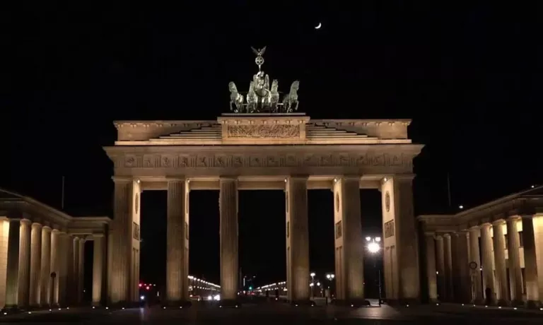 Ahorro energético: Berlín dejará de iluminar monumentos