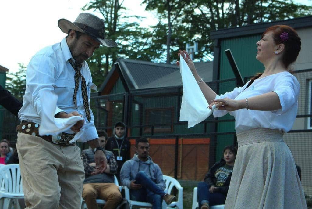 Encuentro folclórico festejo del Día de la Tradición