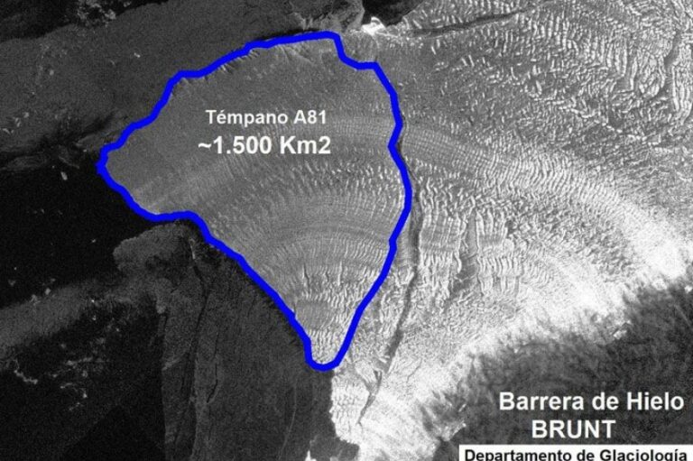 Monitorean un témpano que se desprendió de la Antártida para que el rompehielos Irízar no lo embista