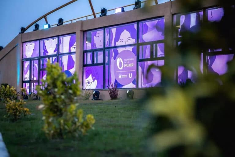 Durante enero habrán ferias y cursos en la Secretaria de la Mujer