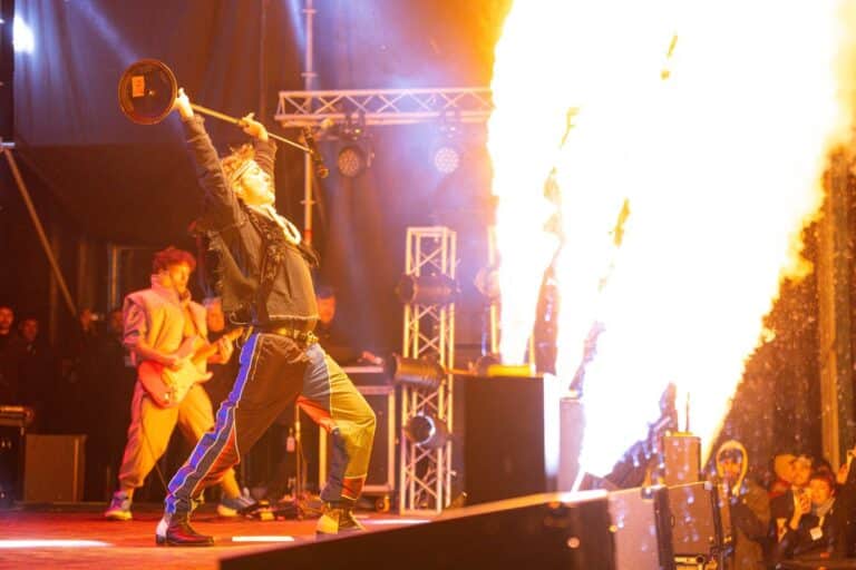 «Tierra Grande»: Babasónicos cerró el festival