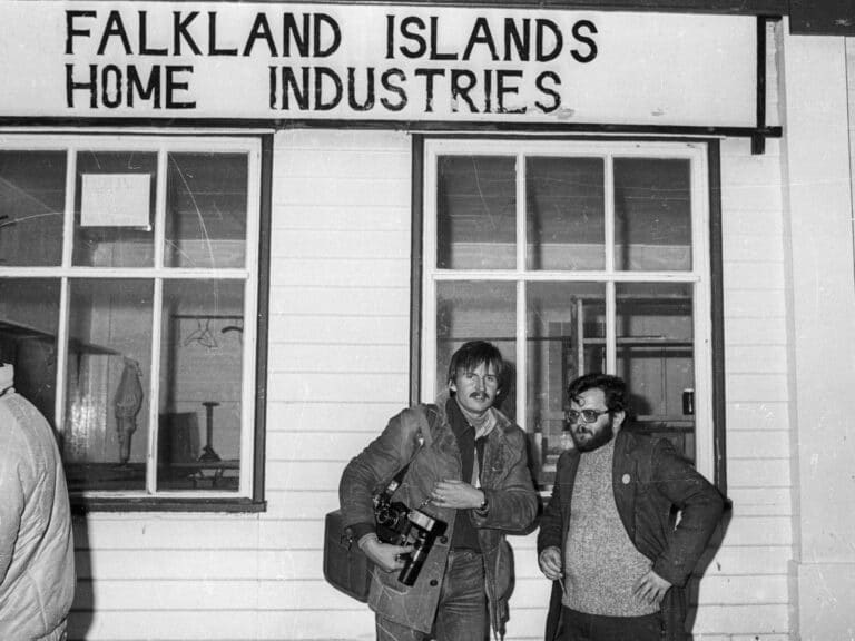 “Los medios de la guerra” y “Las fotos recuperadas de Malvinas” en Tierra del Fuego