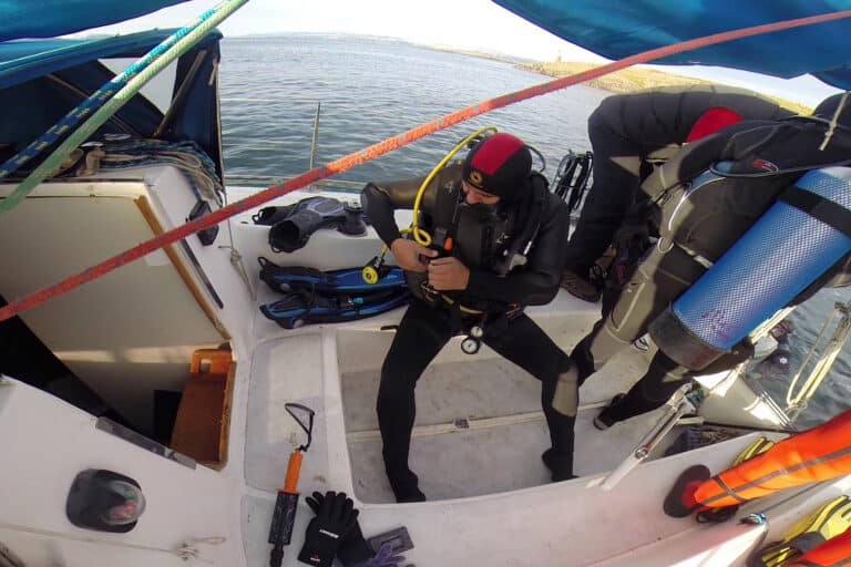 Distinguen a la Escuela de Buceo