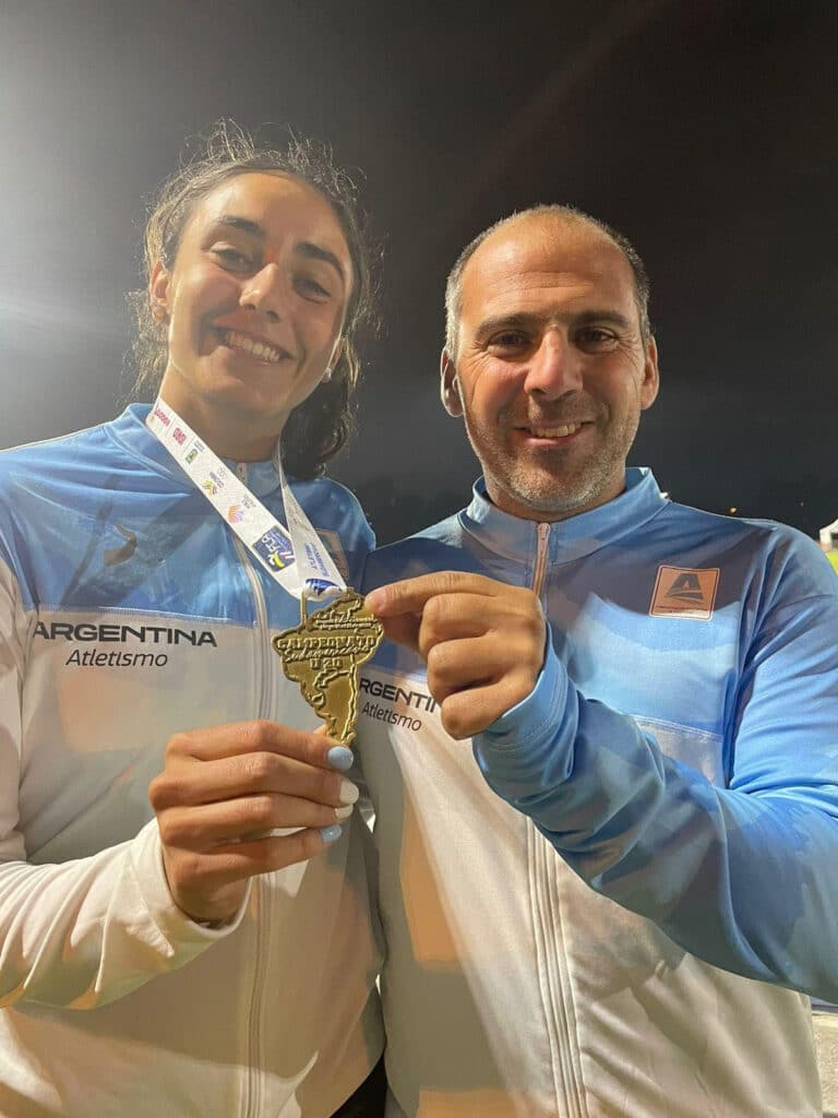 Renata Godoy logró las medallas de oro y bronce en el Sudamericano U20 de Atletismo