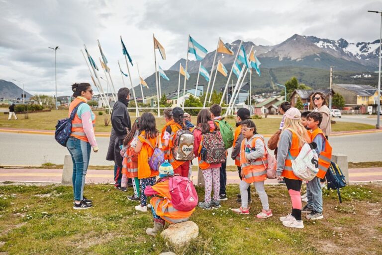 Niños y Niñas aprendieron sobre el patrimonio físico e historia de Ushuaia