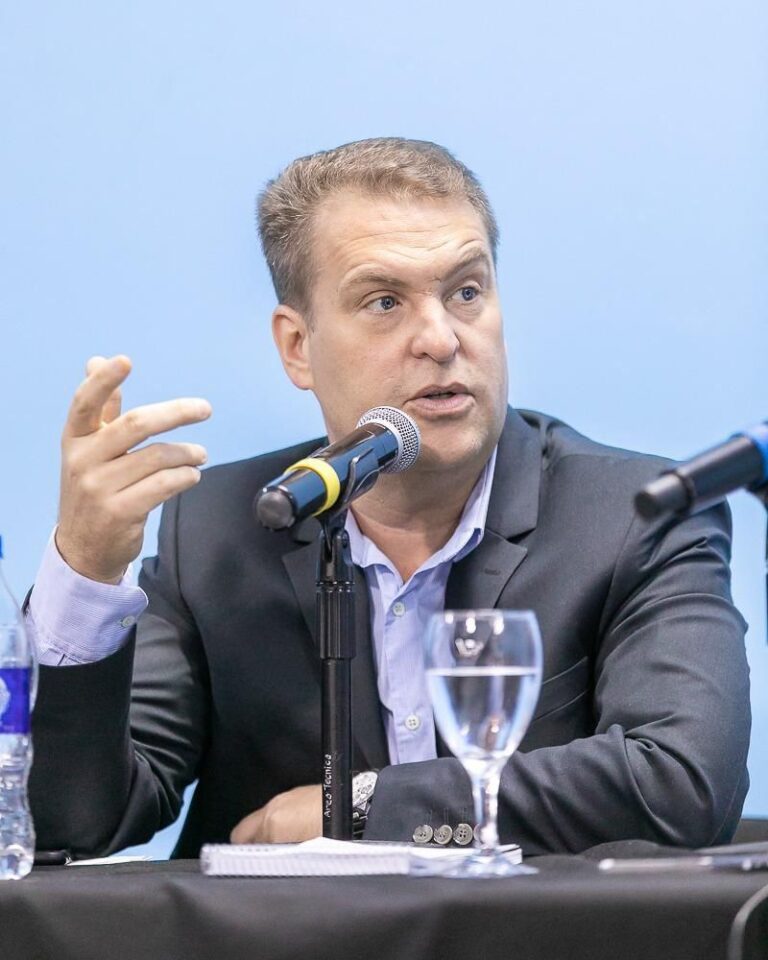 Von Der Thusen reprochó el tenor de la última sesión