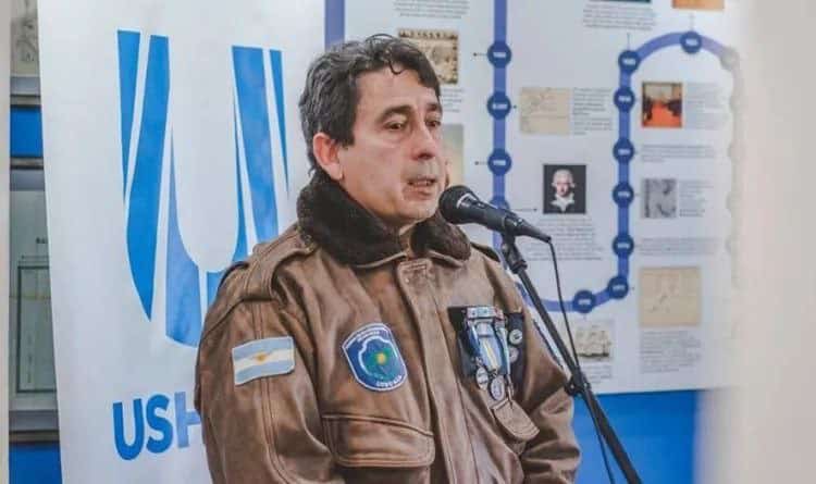 Arias: “Hoy más que nunca necesitamos sostener en alto la bandera argentina»
