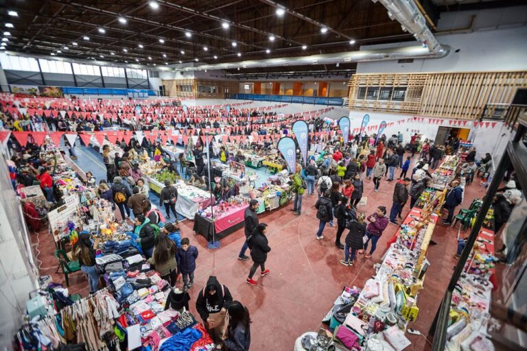 Se realizo la Expo Feria con gran movimiento de vecinos y vecinas