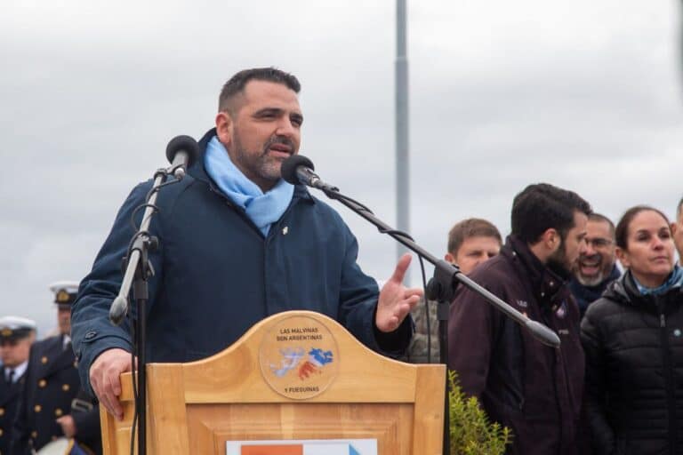 Vuoto: «Cuando veo a los herederos de la Causa Malvinas, veo futuro «