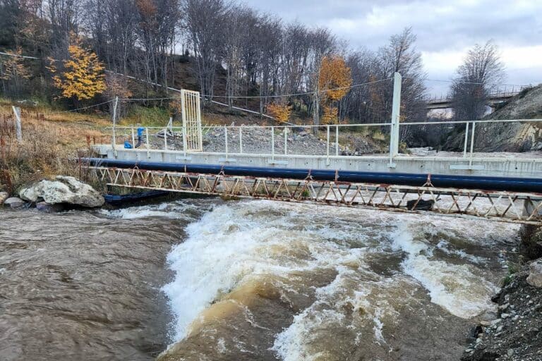 «Si cesan las inclemencias meteorológicas, esto nos permitirá restituir el servicio de agua potable»