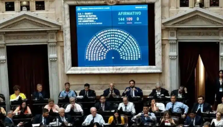 Avanza el poroteo y la estrategia ante posibles fugas del peronismo