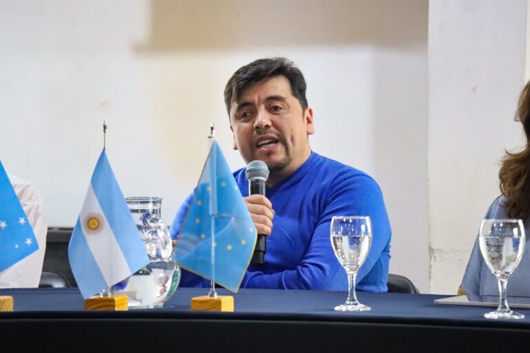 Para Harrington, primero Tolhuin, después la política partidaria