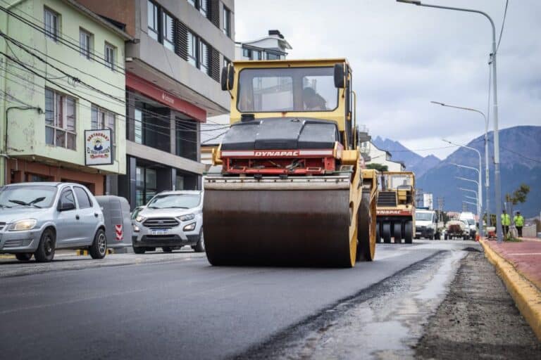 El Municipio avanza con el reasfaltado de las Avenidas Maipú y Magallanes