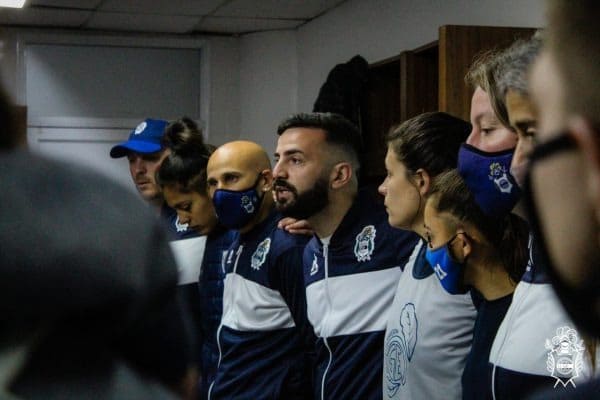 Mariano Maida cambia la 4×20 por el césped