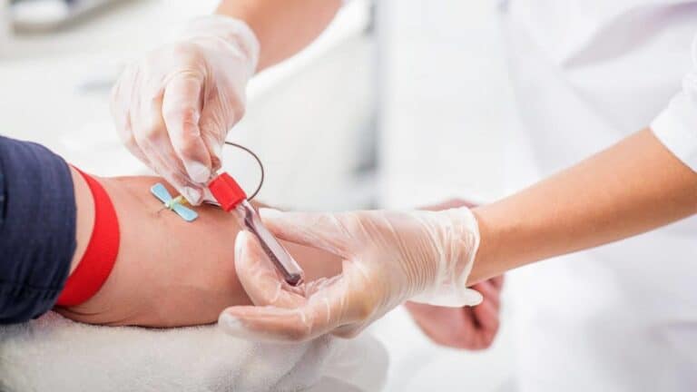 Como cada verano, faltan donantes para el Banco de Sangre