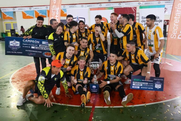 LA FIESTA DE LA COPA TOCÓ SU PUNTO MÁXIMO: SAN ISIDRO CAMPEÓN