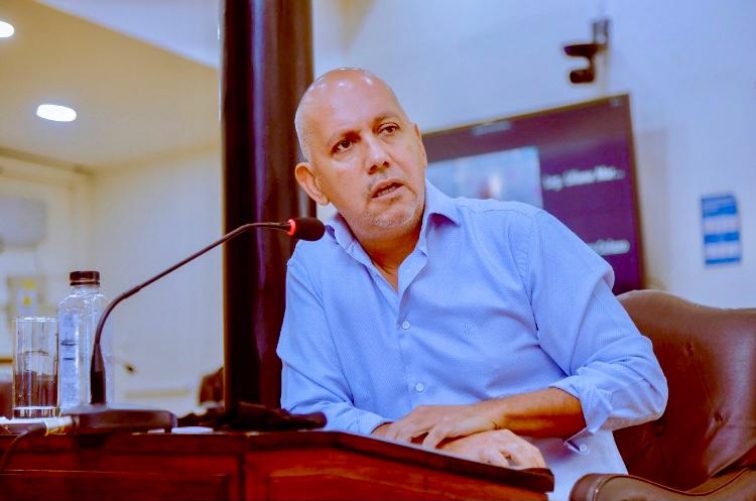 OSEF: «No podemos darnos el lujo de esperar un informe del tribunal de cuentas»
