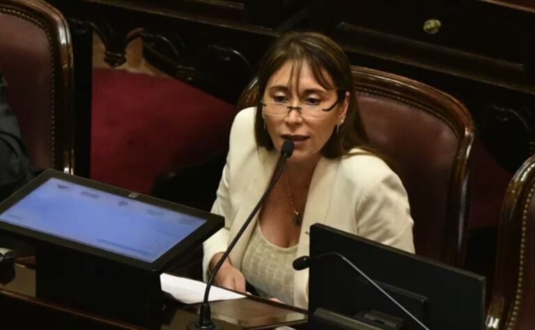 La senadora López exigió a los libertarios fueguinos que den explicaciones