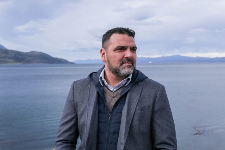 Vuoto: «El mensaje del país a Tierra del Fuego es que no está sola»