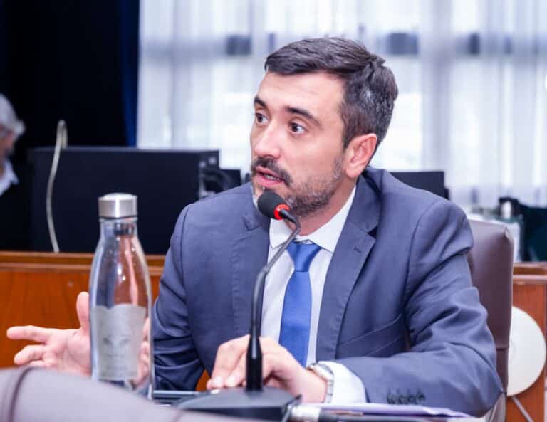 Coto insiste en generar las condiciones sin especulaciones