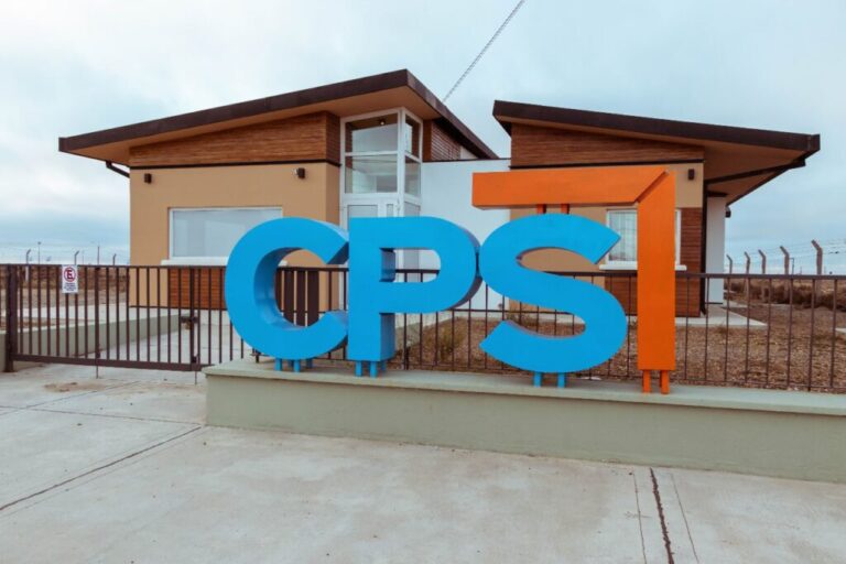 Bogarín desmintió problemas financieros en la caja de previsión