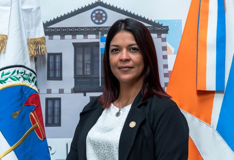 Gisela Dos Santos avanza hacia la creación de un partido provincial