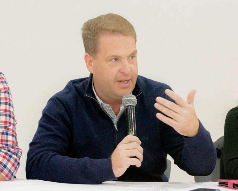 «Ya deberíamos estar analizando el presupuesto provincial», dijo Von Der Thusen