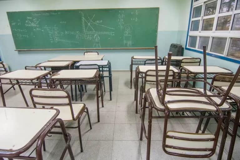 Cuestionan demora judicial para garantizar las clases