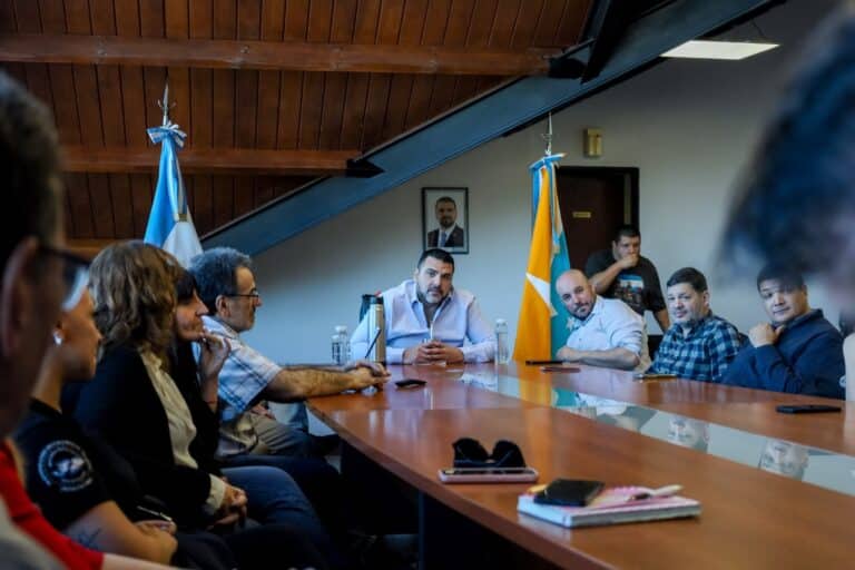 Nuevo acuerdo salarial con los gremios municipales en Ushuaia