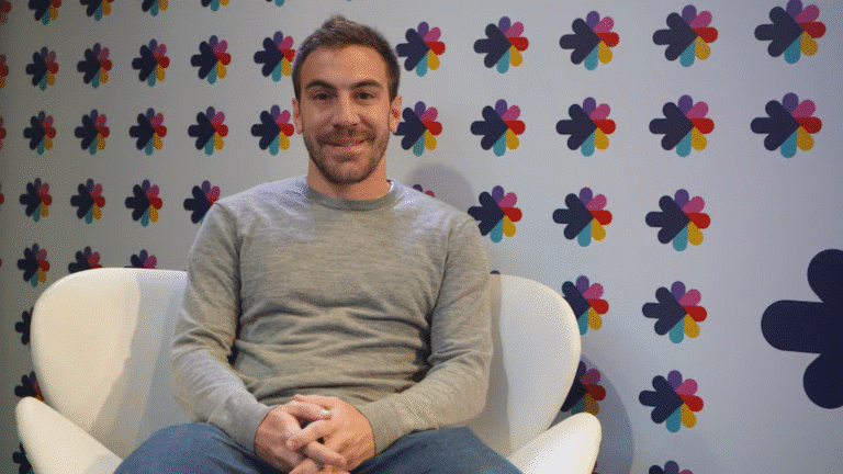 Bulat advirtió sobre impactos heterogéneos y riesgos cambiarios