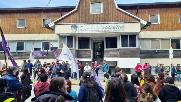 SUTEF ratificó paro nacional y provincial por reclamo salarial