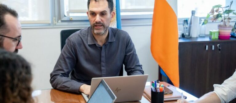 Devita anunció reestimación presupuestaria por nuevas pautas nacionales