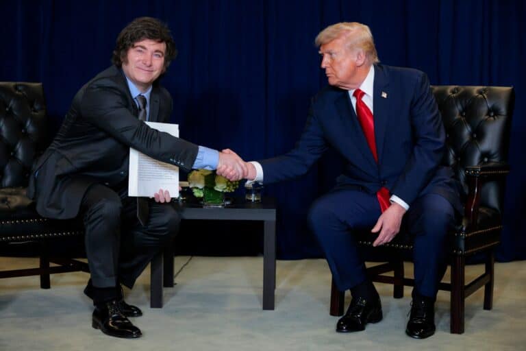 Trump respaldó a Milei y anunció un esquema de apoyo financiero