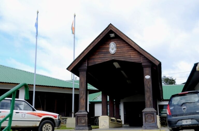 Enjuician por abuso sexual a un hombre que raptó a una mujer que había contratado para un servicio sexual