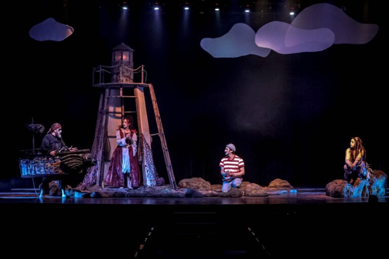 Llega la obra “La Espuma del Mar en la Isla del Silencio”