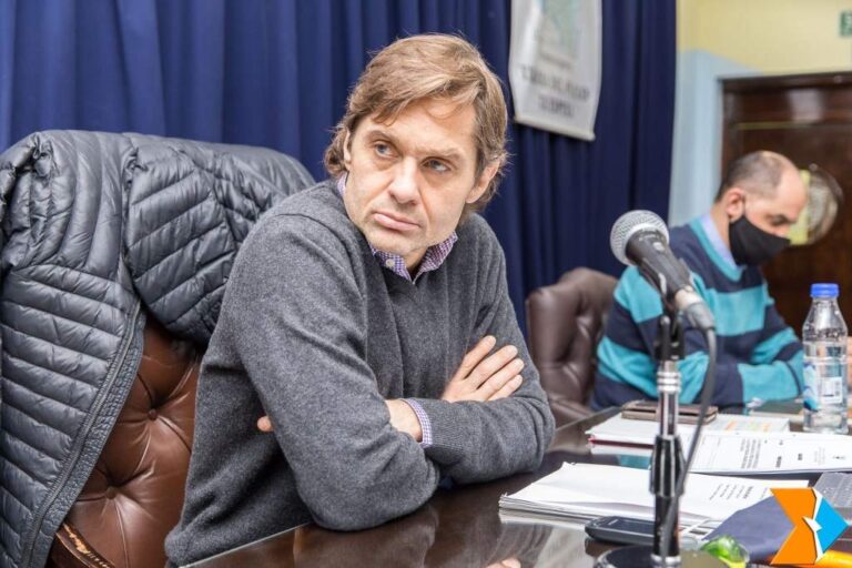 La Legislatura avanza en el debate presupuestario 2026  La Legislatura provincial inicia un extenso calendario de reuniones para analizar el presupuesto 2026, en un marco de alta complejidad debido a la falta de definiciones financieras por parte del Gobierno Nacional.