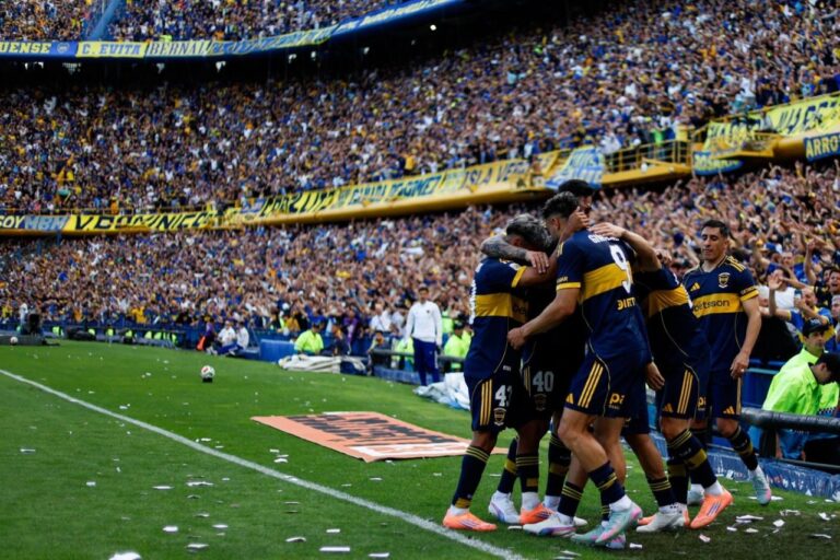 Boca superó con autoridad a River y clasificó a la Libertadores