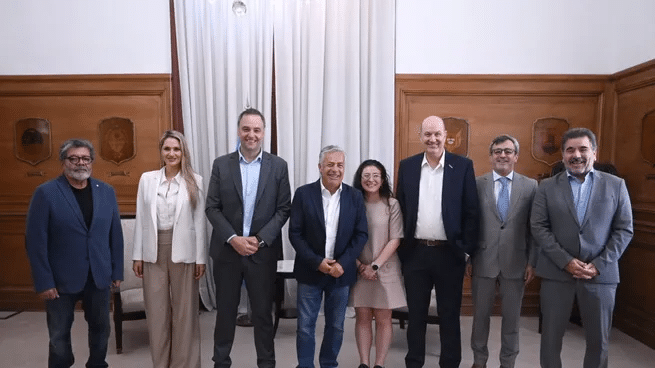 Gobierno adelanta el documento final y acelera la reforma