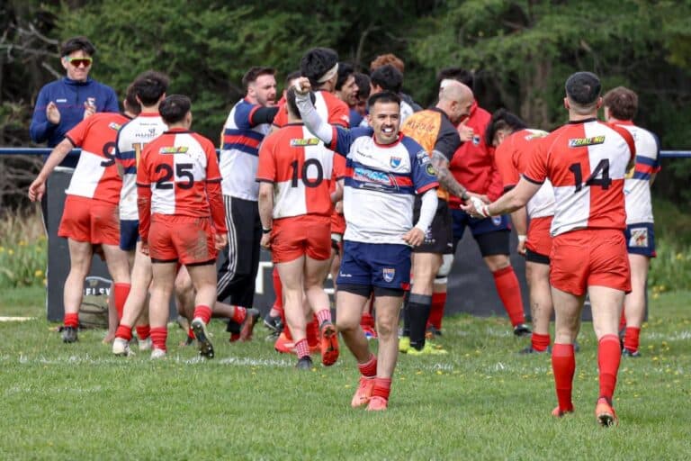 URC goleó, Águilas remontó y ya se perfila la final