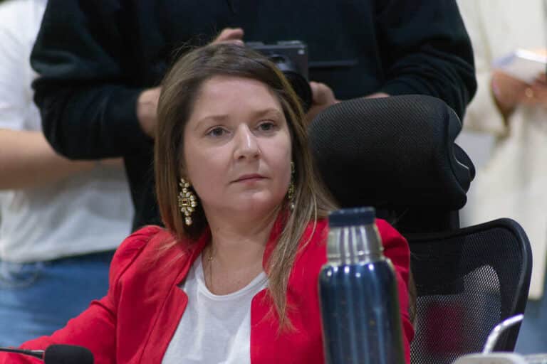 La oposición pide precisiones sobre la reforma administrativa