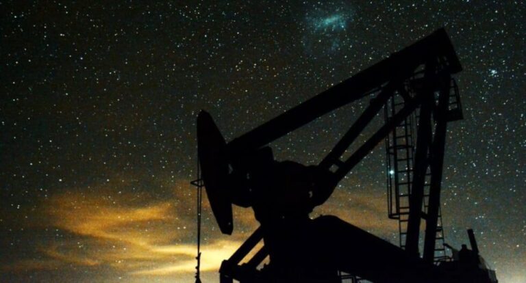 Cesión de áreas de YPF: la Legislatura analiza el traspaso sin haber tenido acceso al convenio ni al informe ambiental