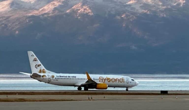 Flybondi ofrece descuento durante 2026 para residentes