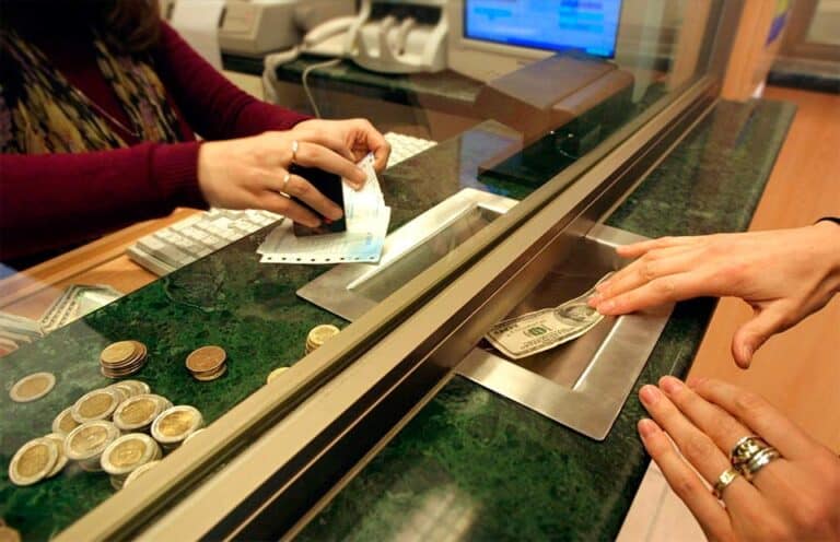 Bancos alertan por pago de sueldos en billeteras virtuales